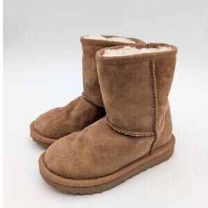UGG Classic II Weather Short Leather Winter Boot Toddlers Brown Size US10 EU27.5